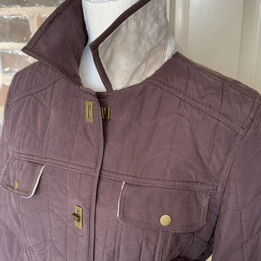 Chadwick’s Brown Barn Jacket Brown Quilted Soft Velour Fleece Lined Toggles Sz M - Picture 12 of 12